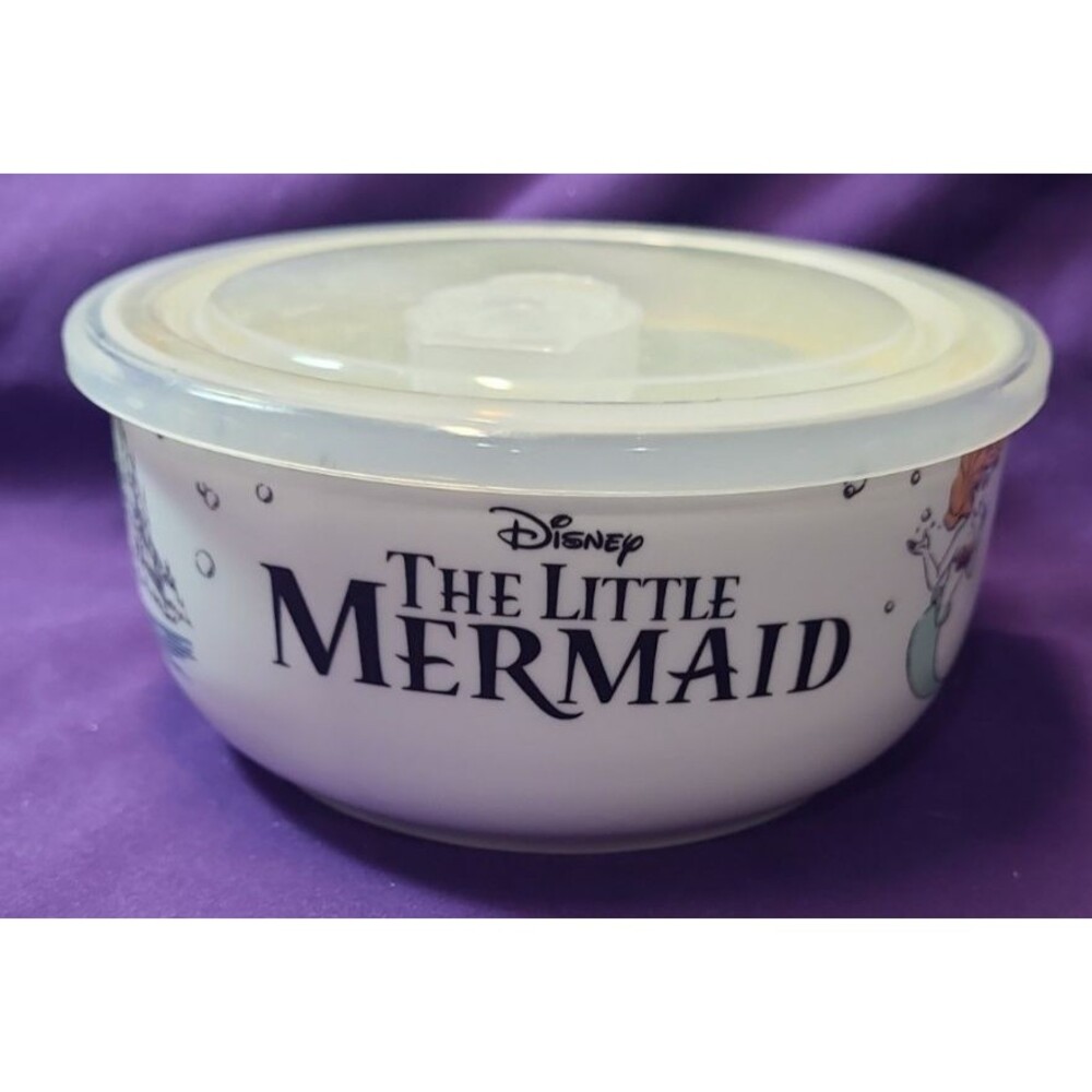 Zrike Brand Disney Princess The Little Mermaid ceramic food storage w/vented lid